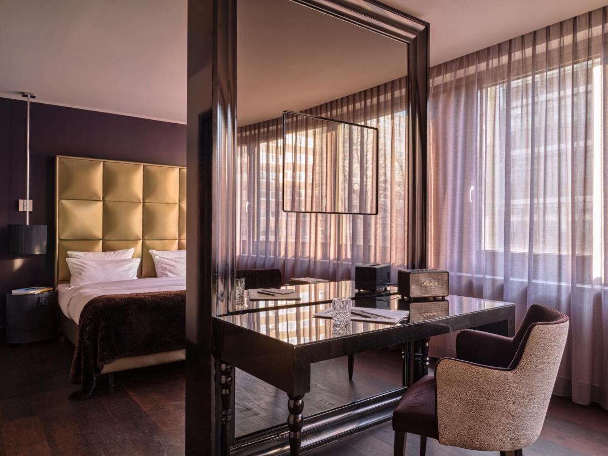 Roomers, Frankfurt, A Member Of Design Hotels Fráncfort del Meno Exterior foto A suite at the Mandarin Oriental, Munich