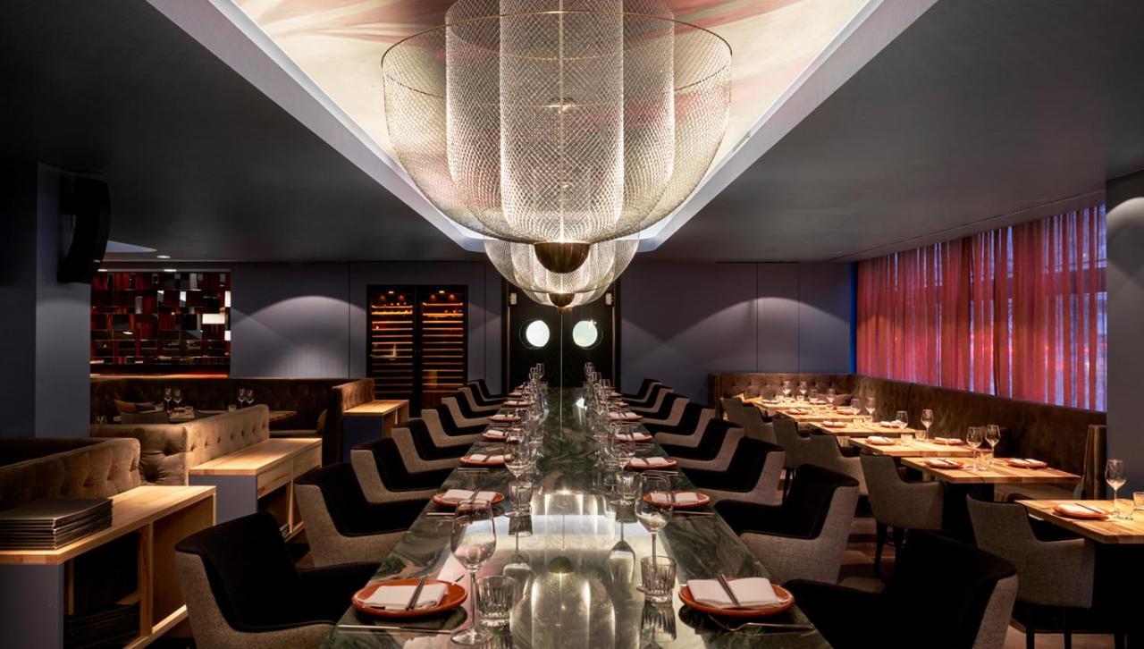 Roomers, Frankfurt, A Member Of Design Hotels Fráncfort del Meno Exterior foto Interior of the restaurant